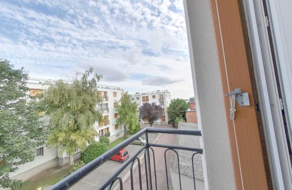 T3 MEUBLE / MONTREUIL