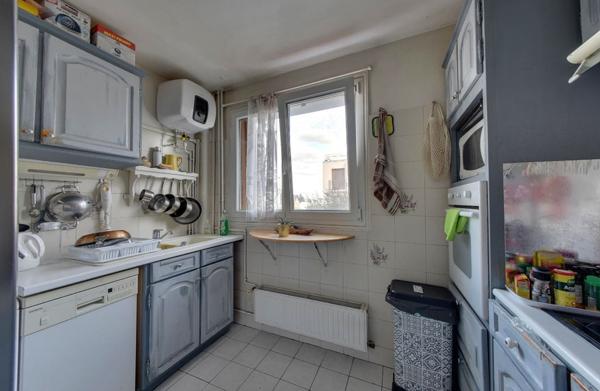 T3 MEUBLE / MONTREUIL