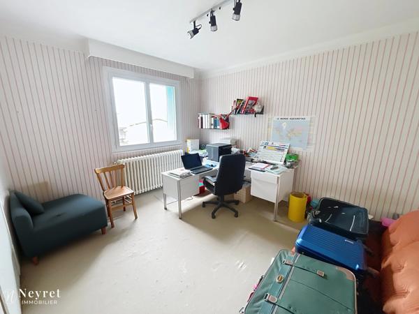 Maison de 130 m² - Parc de 1546 m² - 4 chambres - Sous sol complet de 180m²