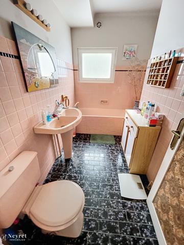 Maison de 130 m² - Parc de 1546 m² - 4 chambres - Sous sol complet de 180m²