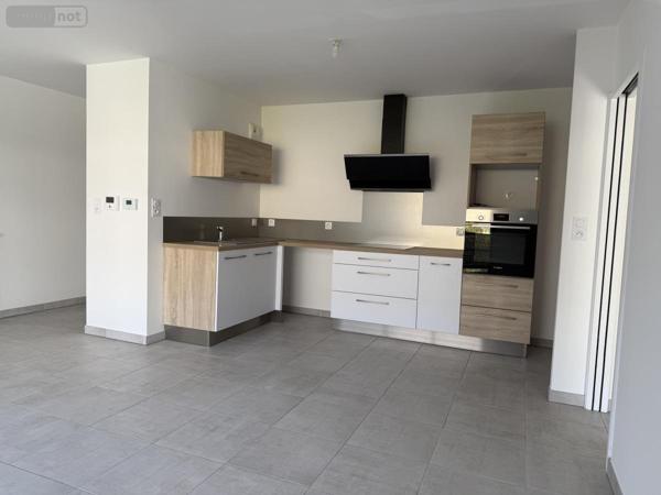 Appartement à louer à Cholet dans le Maine-et-Loire (49300), ref : 49058-L921   
Centre