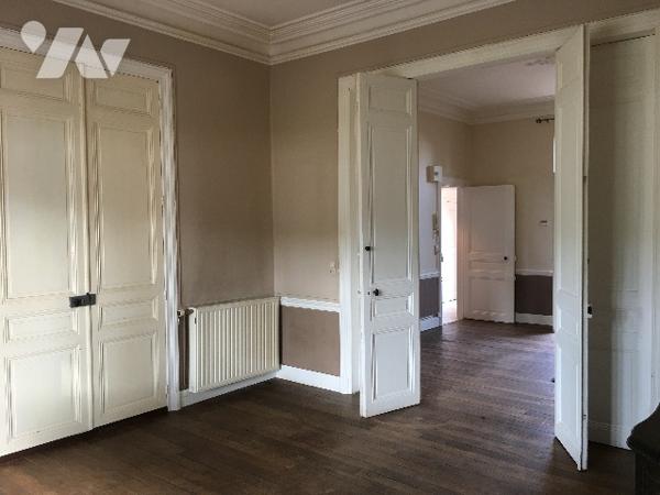 IMMEUBLE PROCHE CENTRE VILLE