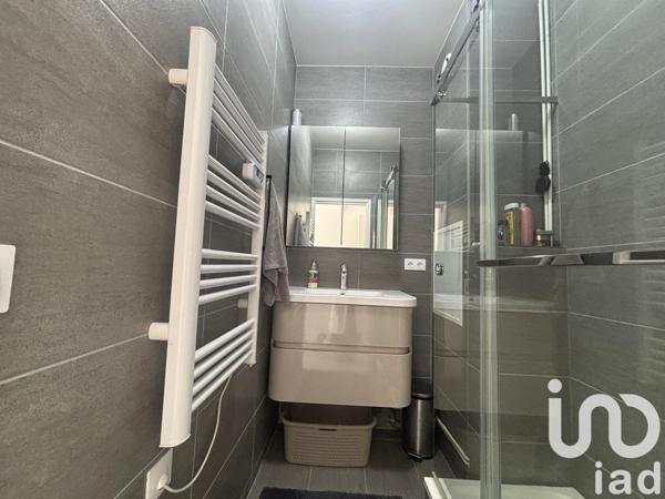 Appartement 2 pièces de 50 m² à Élancourt (78990)