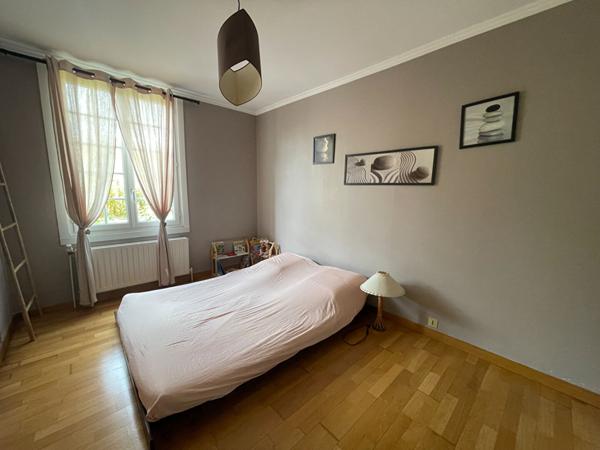 Maison Basse Goulaine 5 pièce(s) 100 m2 - maison plain pied - trois chambres