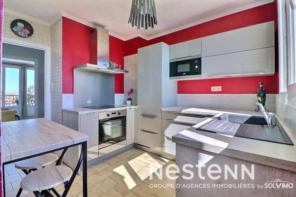 Appartement T4, Saint-Priest Centre ville, 71m2, dernier étage, balcon et cave