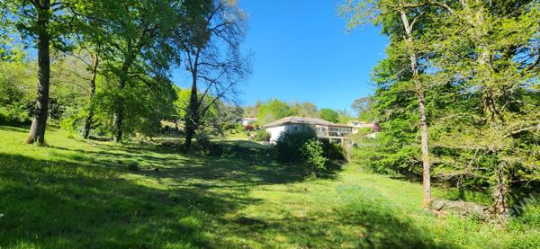 Charmante maison avec piscine et vue dégagée, au calme à quelques minutes de Bergerac !