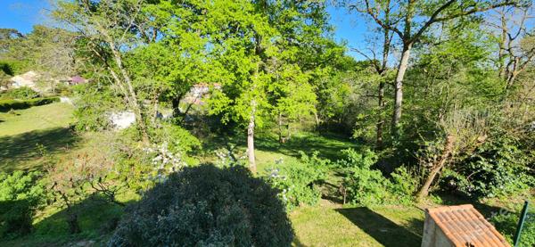 Charmante maison avec piscine et vue dégagée, au calme à quelques minutes de Bergerac !