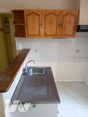 ERNEE Maison de 68 m² habitables comprenant:
- Au rez-de-chaussée : pièce de vie / cuisine de ...