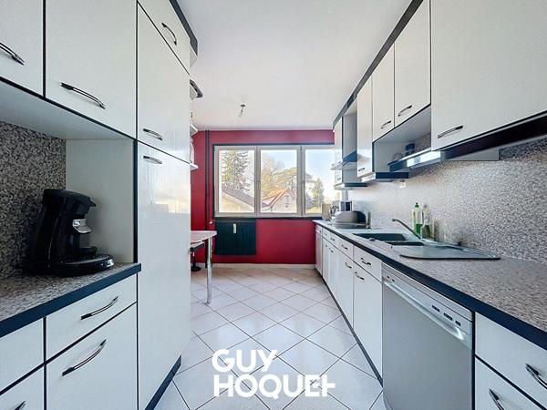 Appartement T5 Lumineux avec Balcon, Cave et Garage 71000 MACON