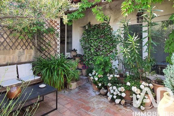 Appartement à vendre 4 pièces 84 m² Arles