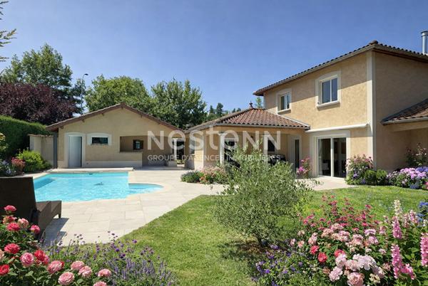 Maison récente 6 pièces avec piscine à vendre à Tassin - Rare sur le marché