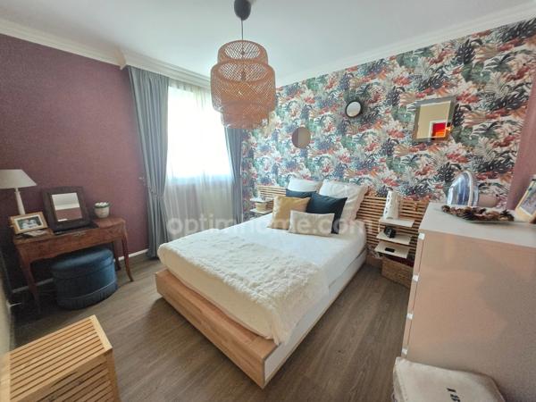 Résidence sécurisée la Coudoulière, appartement T4 rénové 80 m² à vendre à Martigues –  proche hôpital et autoroutes MARTIGUES (13)