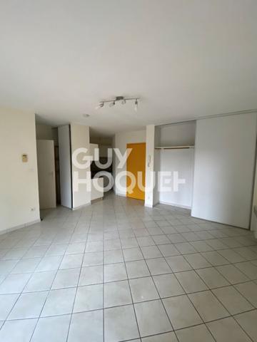 Appartement Aubenas 2 pièce(s)