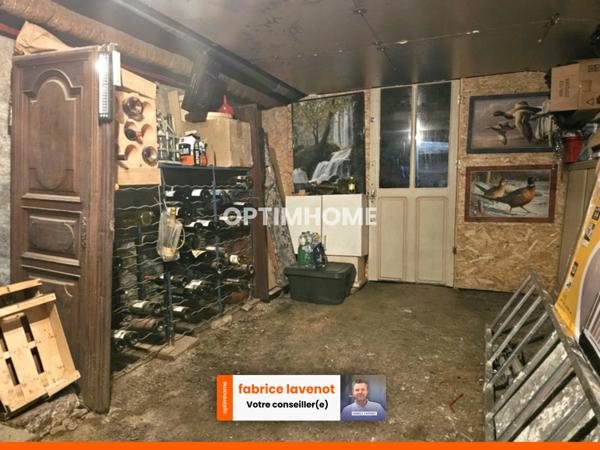 Maison centre-ville de 147 m² avec terrasse, 4 chambres et vue sur le château. LA ROCHEFOUCAULD (16)