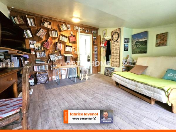 Maison centre-ville de 147 m² avec terrasse, 4 chambres et vue sur le château. LA ROCHEFOUCAULD (16)