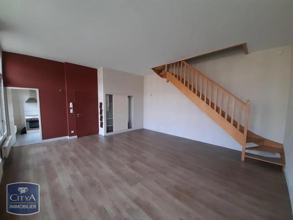 Appartement à louer 3 pièces 74.82m² Sedan (08200)