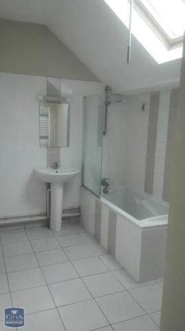 Appartement à louer 3 pièces 74.82m² Sedan (08200)