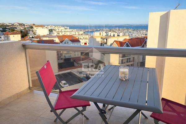 Charmant Appartement à Vendre à Arcachon avec Vue sur Le Bassin !