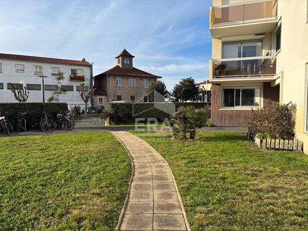 Charmant Appartement à Vendre à Arcachon avec Vue sur Le Bassin !