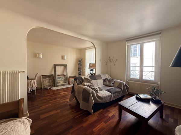 Appartement Pontoise 2 pièce(s) 54.12 m2 199 000 € **  - Référence  11307