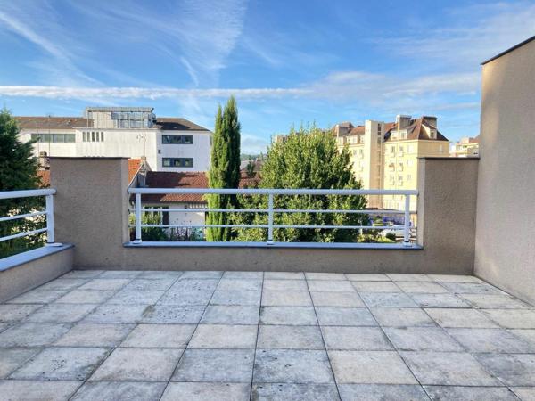 Maison à louer    5 pièces •  Périgueux
