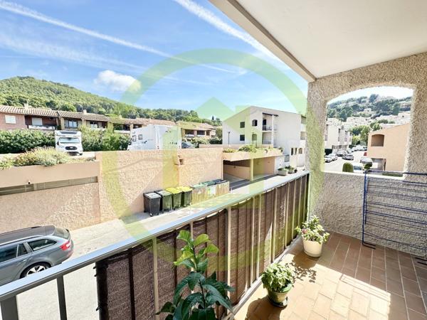 Appartement à LA MADRAGUE (83270)