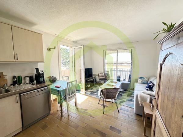 Appartement à LA MADRAGUE (83270)