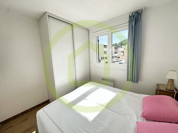 Appartement à LA MADRAGUE (83270)