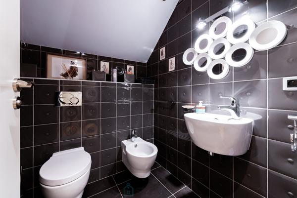 Maison de caractère située au cur d'un village typique, très prisé, à 10 min de Fontainebleau !