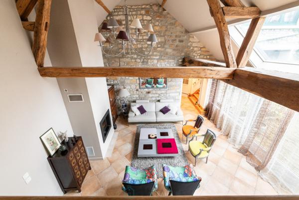 Maison de caractère située au cur d'un village typique, très prisé, à 10 min de Fontainebleau !