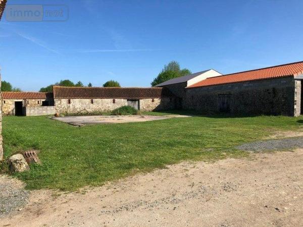 Maison à vendre à Nueil-les-Aubiers dans les Deux-Sèvres (79250), ref : 40-COMPANY38218TQG