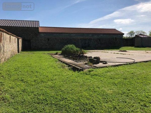 Maison à vendre à Nueil-les-Aubiers dans les Deux-Sèvres (79250), ref : 40-COMPANY38218TQG