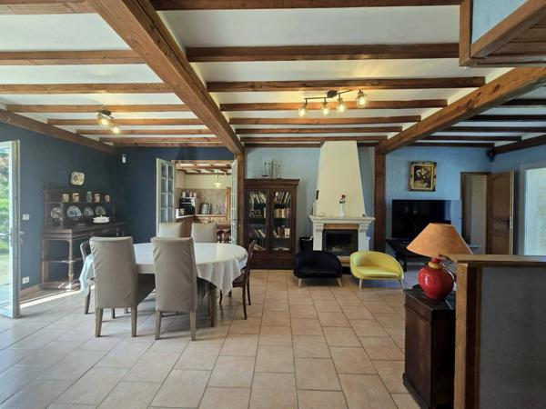 Maison de plain pied 3 chambres et piscine