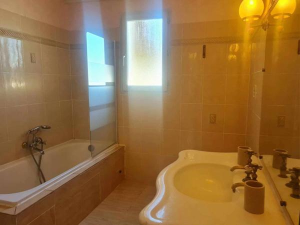 Maison de plain pied 3 chambres et piscine