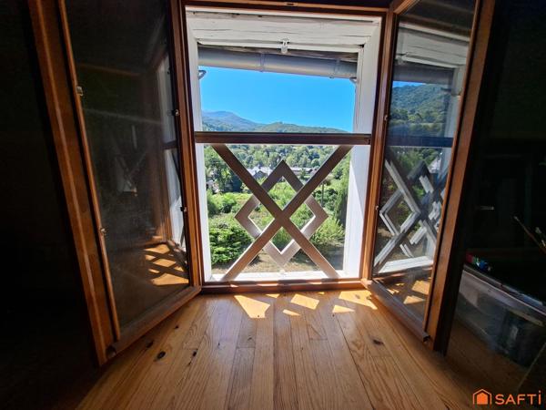 Magnifique ferme de 1828 comprenant deux logements indépendants sur 4290 m2 de terrain