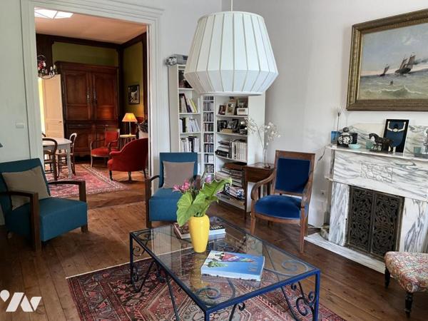 Maison 1900 - 6 pièces - centre ville