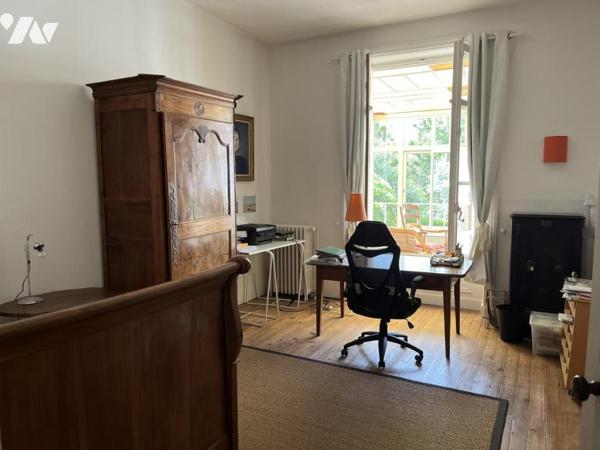 Maison 1900 - 6 pièces - centre ville