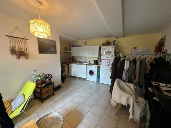 L'Isle-sur-la-Sorgue (84800) T2 DE 32M2 EN CENTRE VILLE