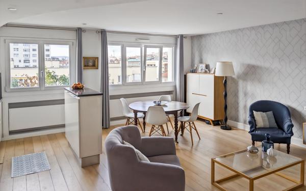 Appartement à vendre    5 pièces • 99,20 m2 Lyon 6