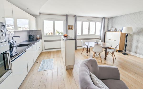 Appartement à vendre    5 pièces • 99,20 m2 Lyon 6