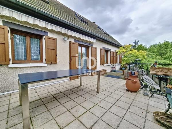 Maison Le Blanc-Mesnil 180 m²