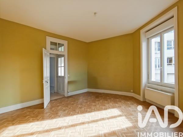 Location appartement 2 pièces 70 m² Feurs