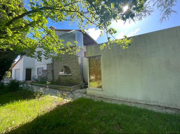 Maison à vendre |  Saint-Gély-du-Fesc |  8 pièces | 276 m²