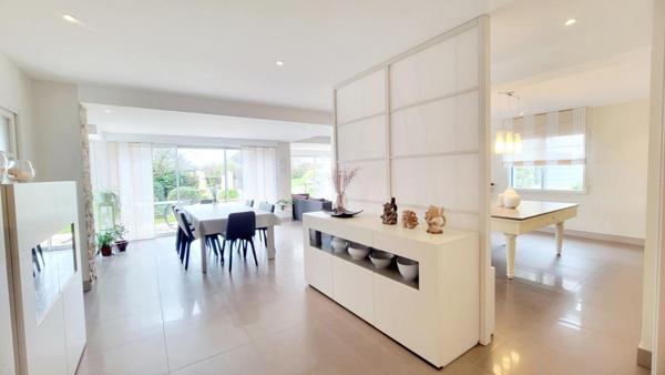 Maison La Membrolle Sur Longuenee 8 pièce(s) 253 m2