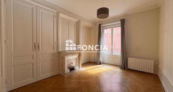 Location Appartement 3 pièces 80.9 m² - Lyon 69006