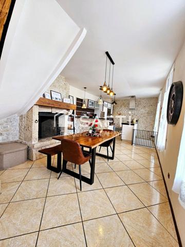 Maison de ville de 125m²/ 3 Chambres.