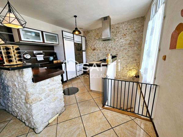 Maison de ville de 125m²/ 3 Chambres.