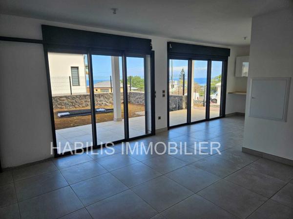 Appartement 4 pièce(s) 2 chambre(s) 61.7 m²