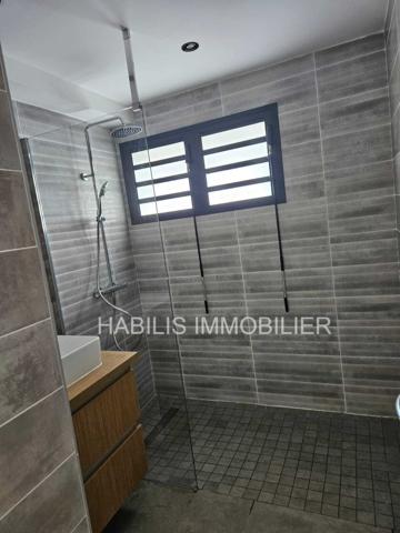 Appartement 4 pièce(s) 2 chambre(s) 61.7 m²