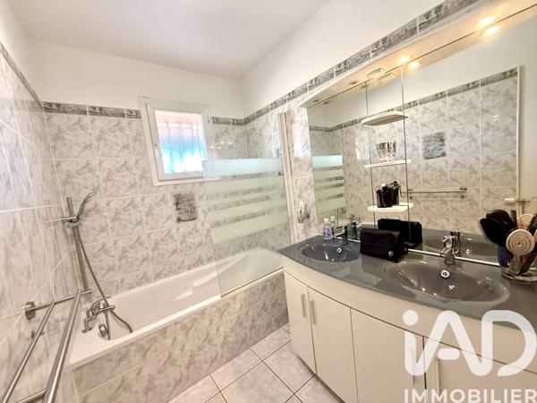 Maison à vendre 5 pièces 130 m² Sainte-Croix-en-Bresse